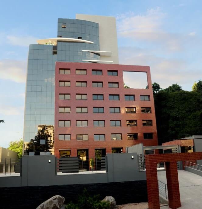 Comercial Carlos Giasen
Caxias do Sul - RS10.762 m² / 42 Salas